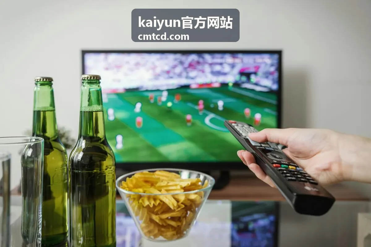 kaiyun官方网站圆桌嘉宾梁辰与林启航